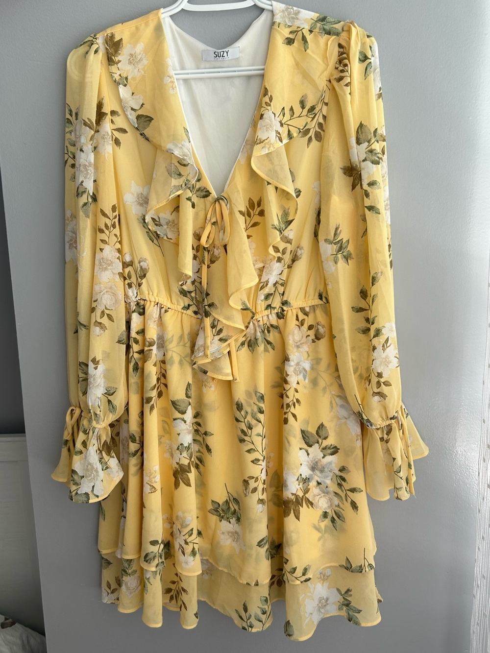 Suzy Yellow Floral Ruffle V-Neck Dress - Picture 5 of 12